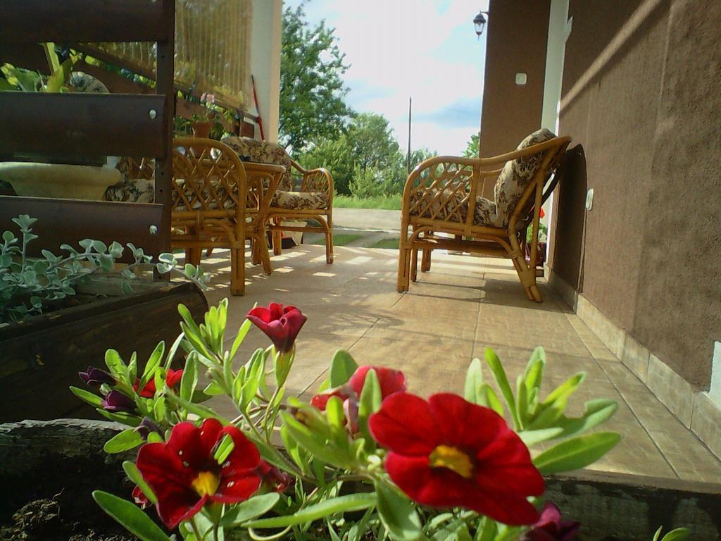 Gacka Rooms Vrhovine Exterior photo