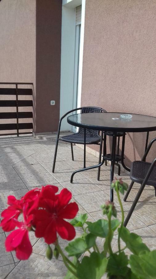 Gacka Rooms Vrhovine Exterior photo